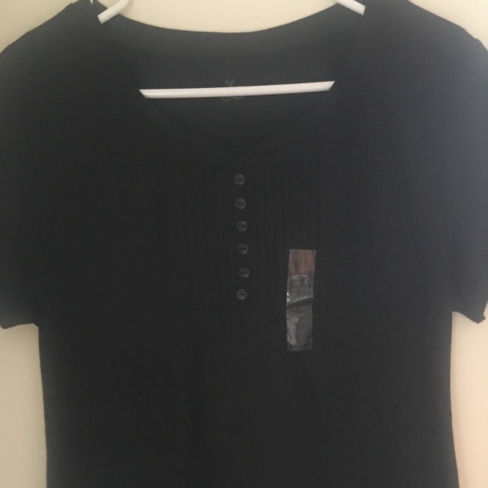 Jennifer Lauren black knit tee size large NWT